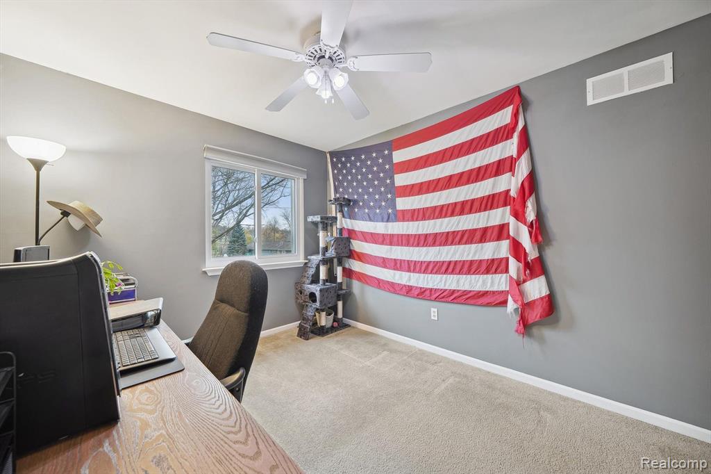 4020 OTTO Road, Waterford, MI 48328 — Photo 25