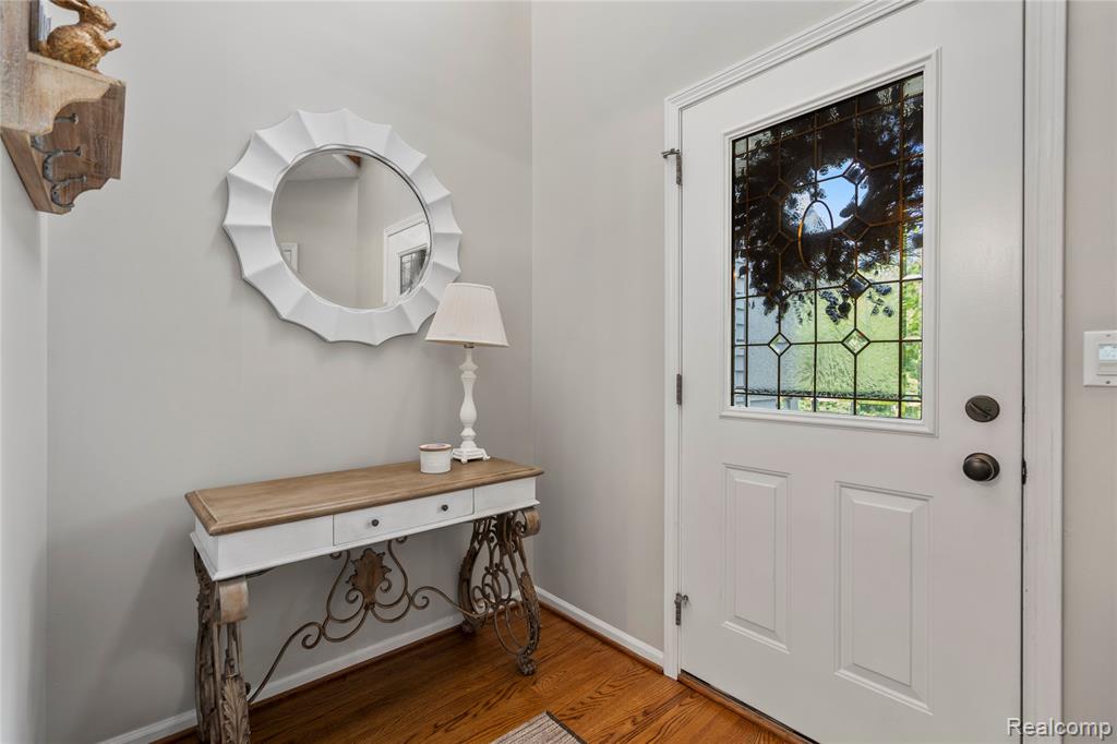 6535 Ridgeview Drive, Clarkston, MI — Photo 2