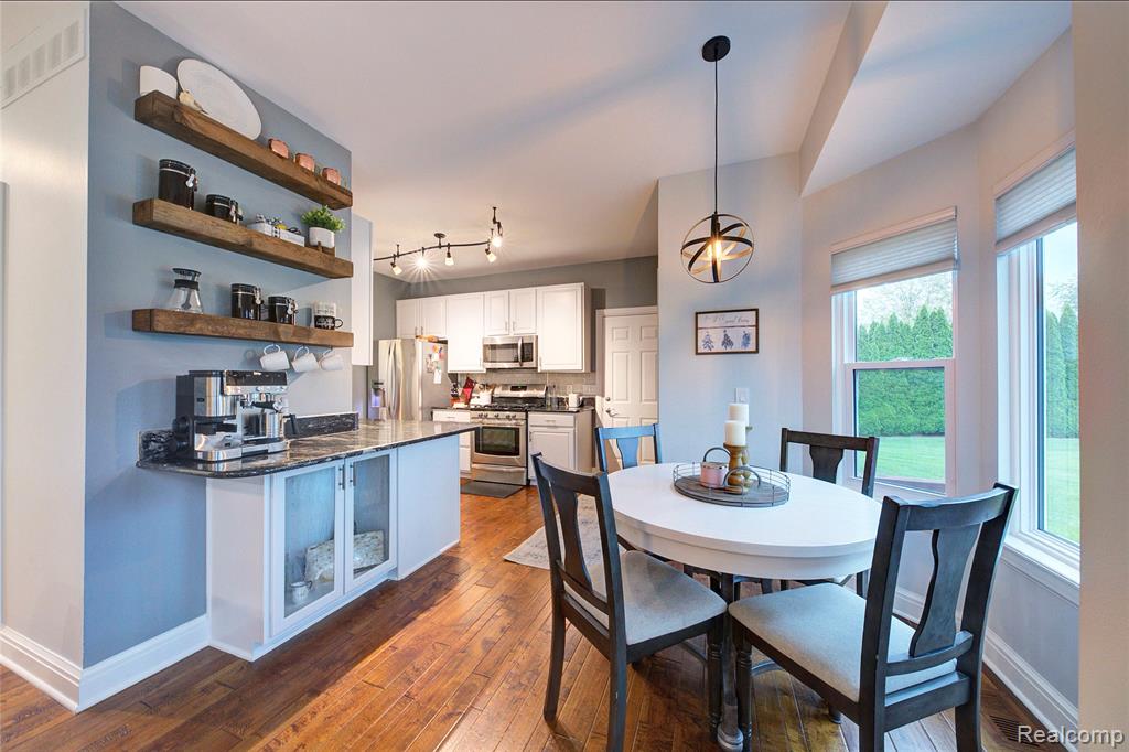 7862 Summer Breeze Trail, Howell, MI 48843 — Photo 16