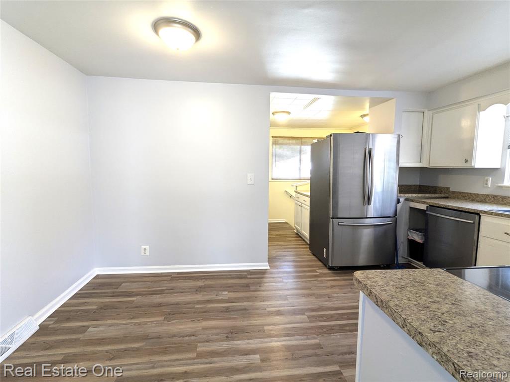 5605 W Utica Road, Shelby Twp, MI 48317 — Photo 13