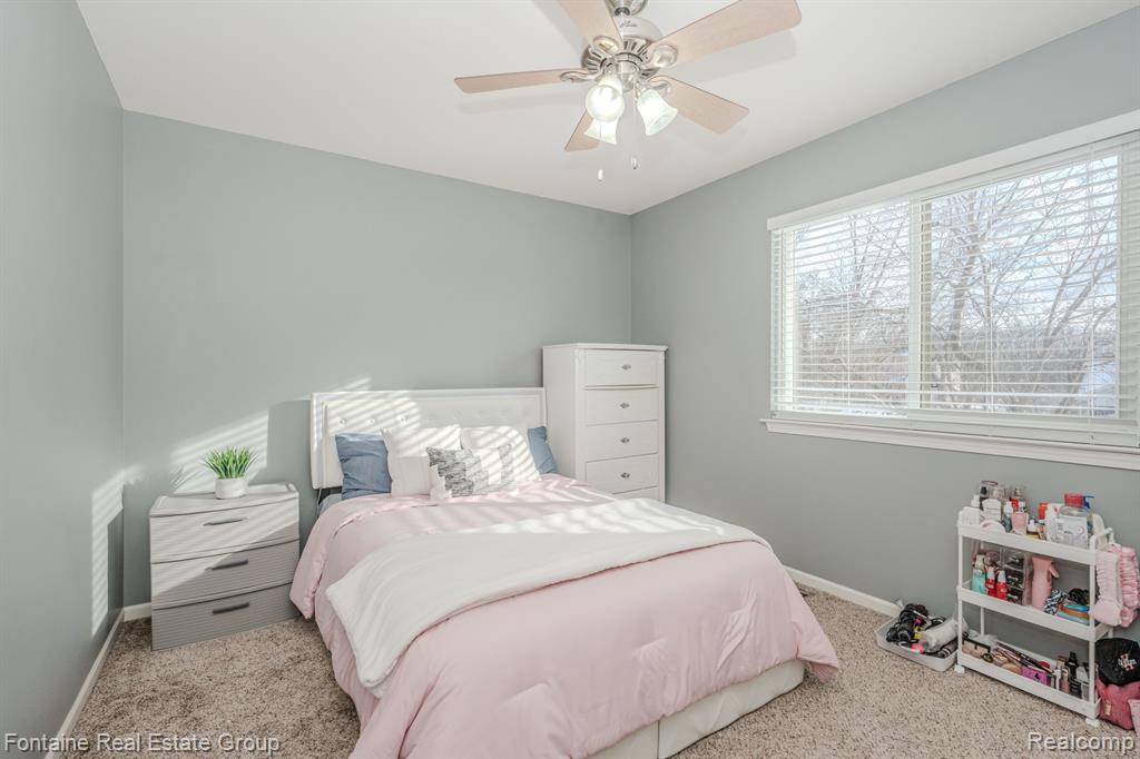 8742 WILLIAMSPORT Drive, White Lake, MI — Photo 18