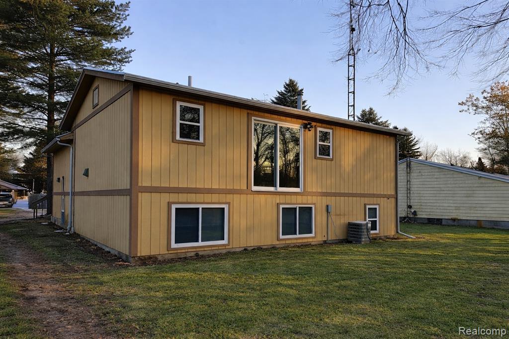 15122 Ripple Drive, Linden, MI 48451 — Photo 20