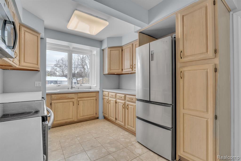 6576 Inkster Road, West Bloomfield, MI — Photo 33