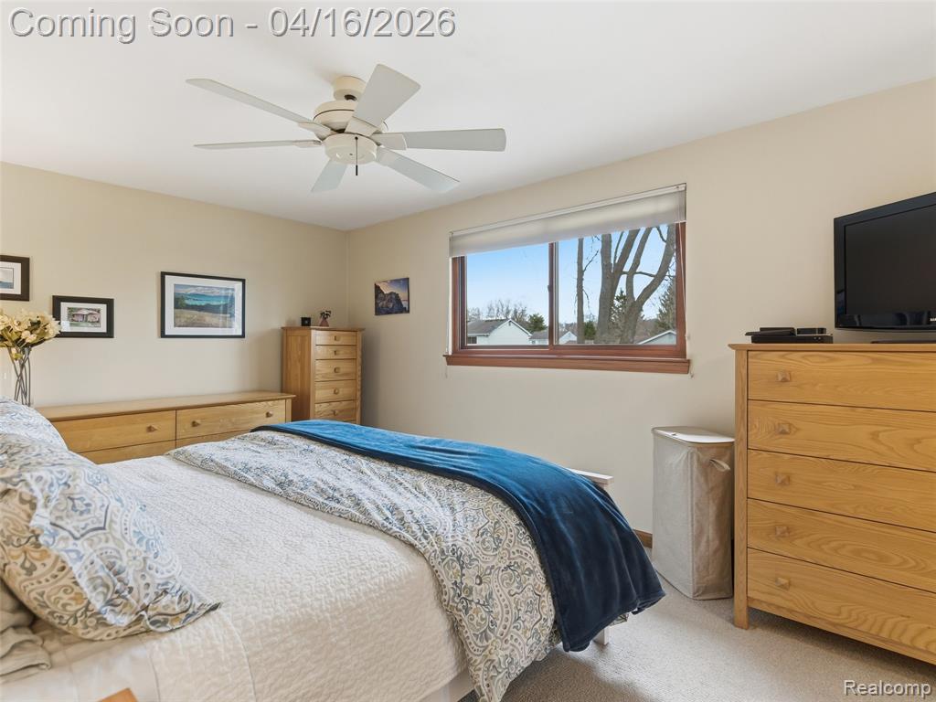 3363 Blasser Drive, Lake Orion, MI — Photo 35