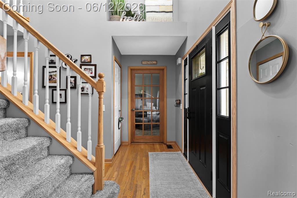 1044 Lincoln Drive - Photo 4