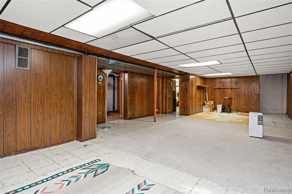 39619 Peters Drive, Canton, MI 48187 — Photo 34