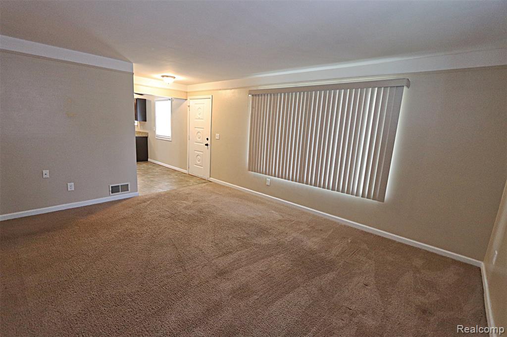 8250 N Henry Ruff Road, Westland, MI — Photo 11