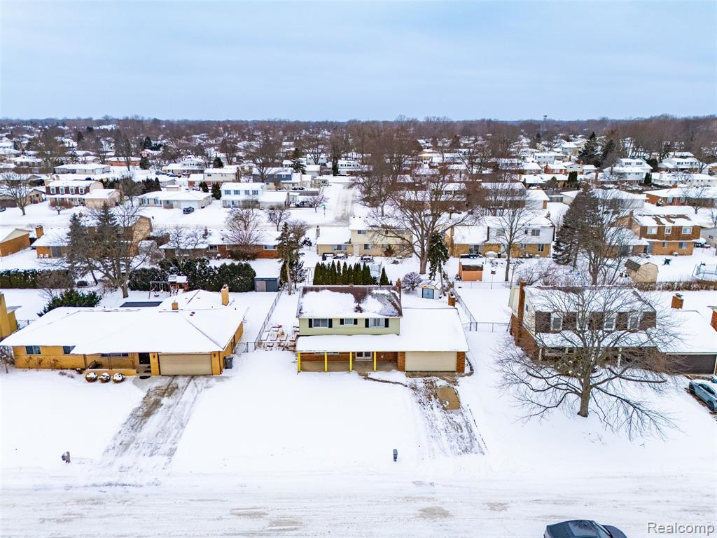 39563 Cadborough Drive, Clinton Twp, MI 48038 — Photo 34