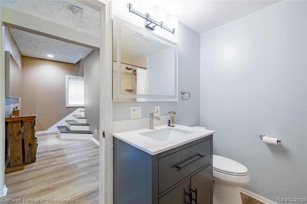 4020 Totem Lane, Waterford, MI 48328 — Photo 18