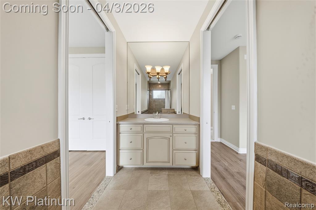 48877 Point Lakeview Drive, Chesterfield, MI 48047 — Photo 36