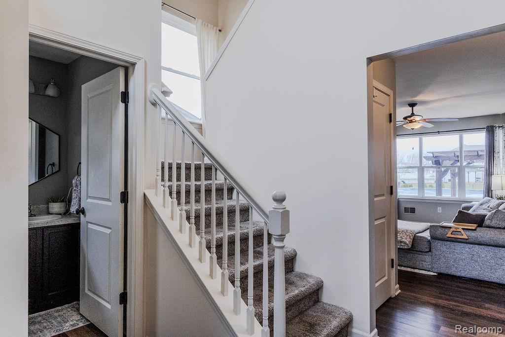 9010 Birch Pointe Drive, Newport, MI 48166 — Photo 10