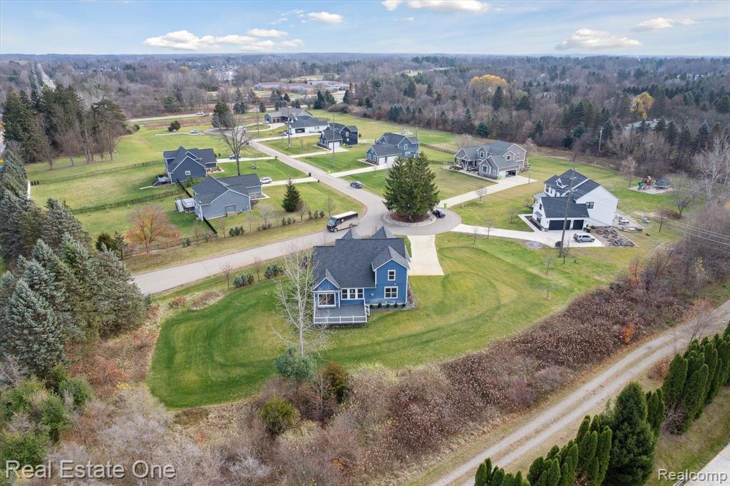 603 BRAXWOOD Place, Milford, MI 48381 — Photo 59