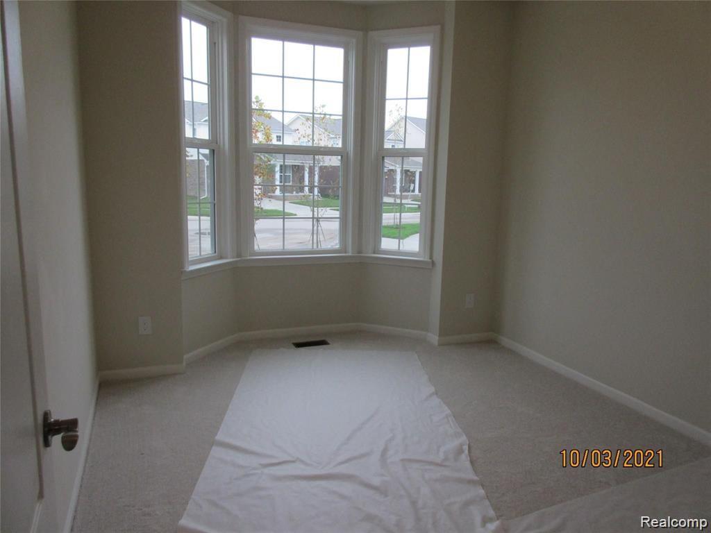 626 BACKSHORE Drive, Canton, MI 48187 — Photo 22