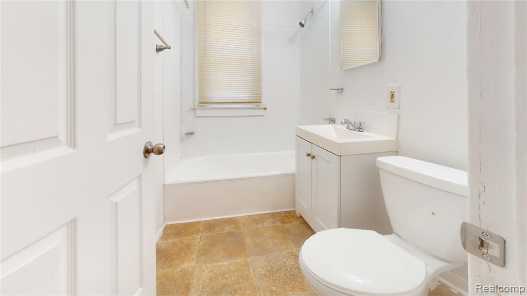 489 Central Avenue, Pontiac, MI 48341 — Photo 3