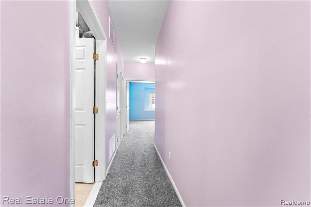 23027 FAIRLANE Boulevard, Woodhaven, MI 48183 — Photo 9
