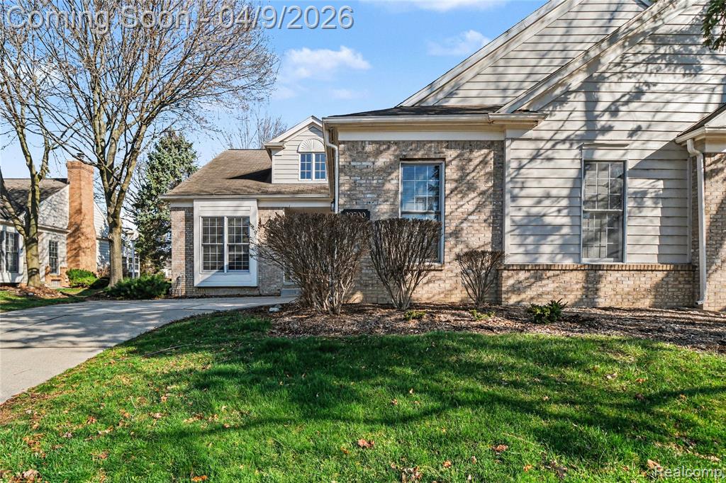 39700 Muirfield Lane, Northville, MI 48168 — Photo 29