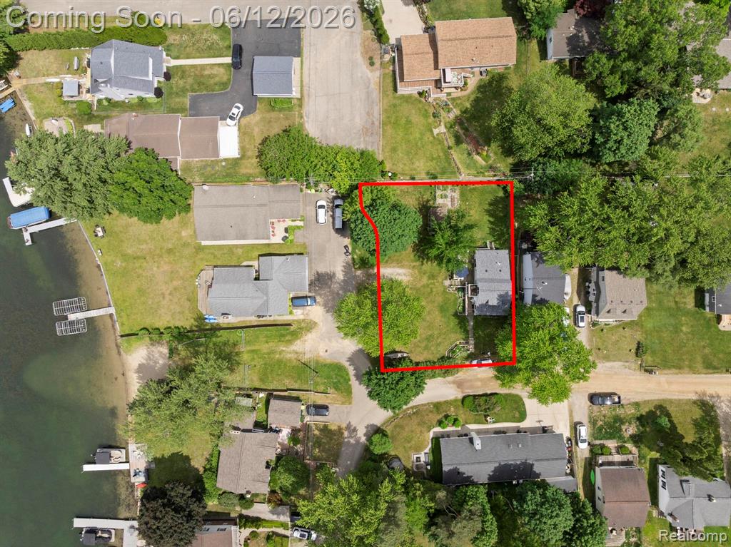 1808 Lombardy, Highland, MI 48356 — Photo 42
