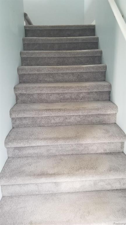 16387 Chatham Drive, Macomb, MI 48044 — Photo 7