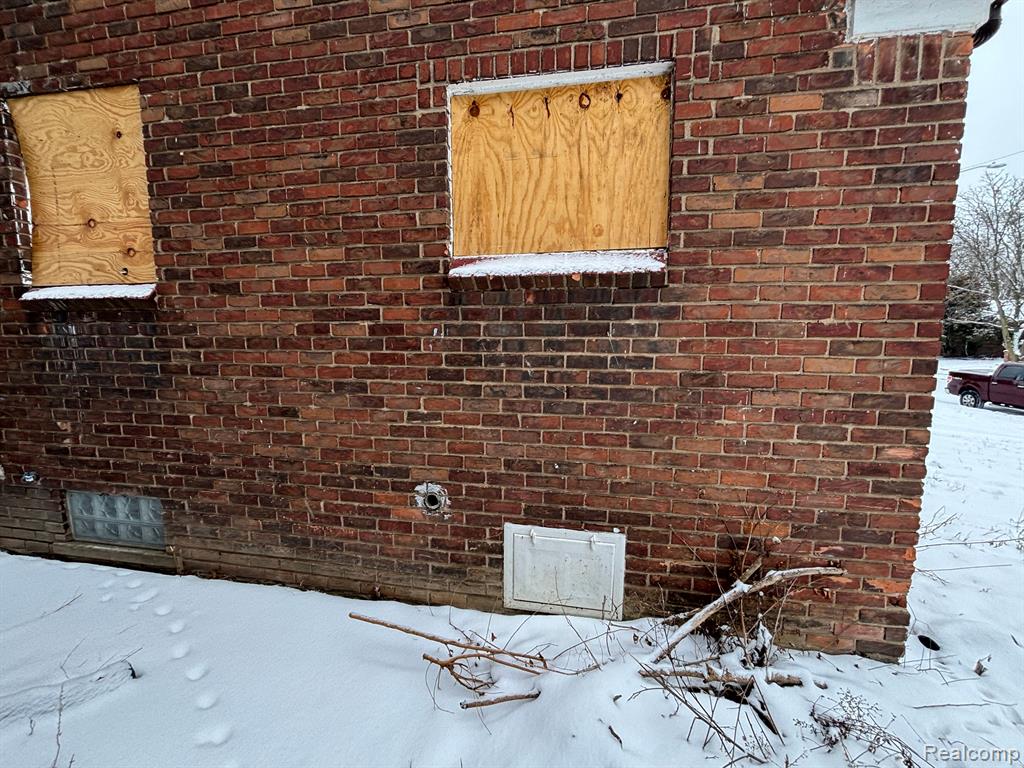 9153 WARD Street, Detroit, MI 48228 — Photo 26