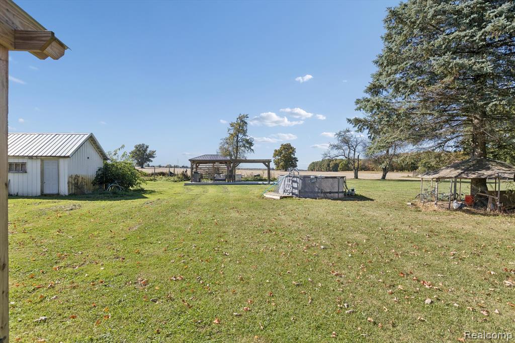 4121 Sheridan Road, MI 48433 — Photo 39