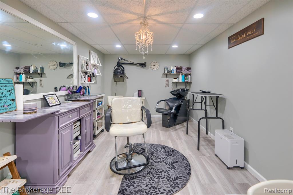 9404 E Lippincott Boulevard, Davison, MI 48423 — Photo 41