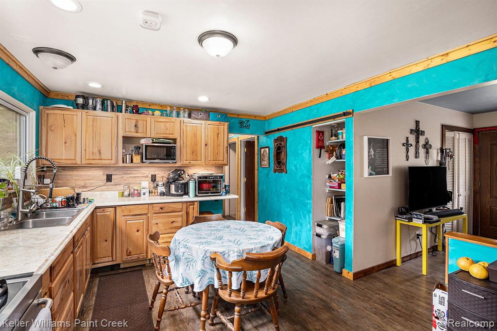 5343 Clear Lake Road, North Branch, MI 48461 — Photo 6