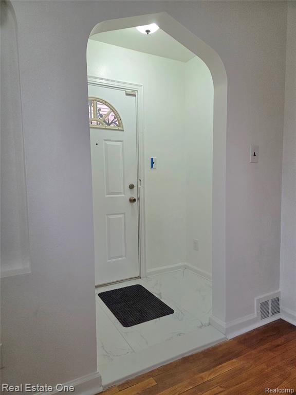 8042 Hartwell Street, Detroit, MI 48228 — Photo 13
