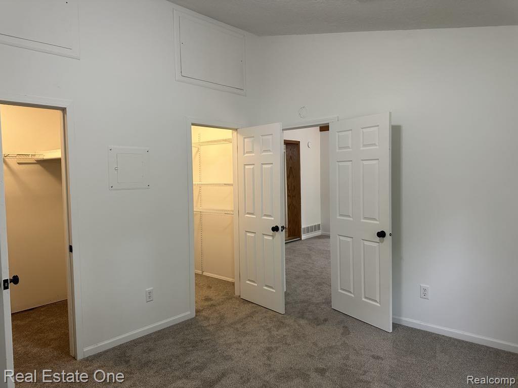 5399 BROBECK Street, Flint, MI 48532 — Photo 19
