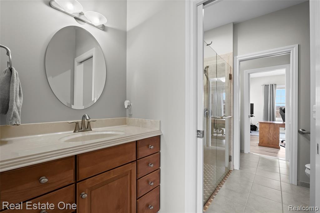 9032 Palmers Way Drive, Fenton, MI 48430 — Photo 20