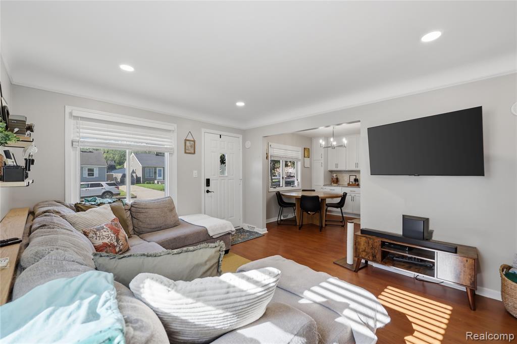 707 Donald Avenue, Royal Oak, MI 48073 — Photo 3