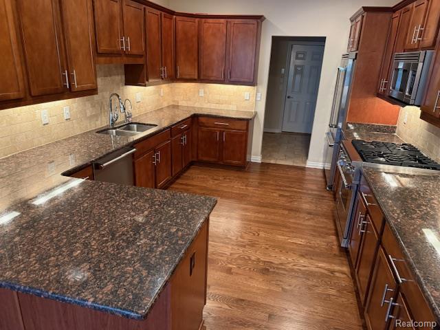 2750 Castlemartin Court, Oakland, MI 48306 — Photo 36