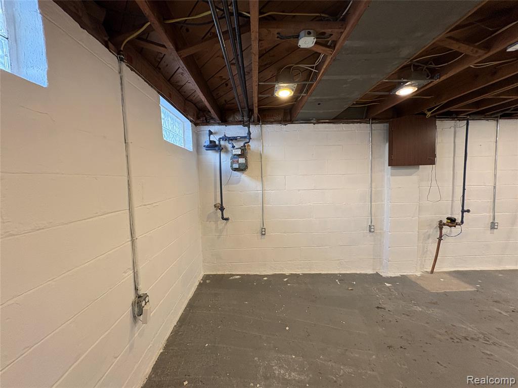 4216 Syracuse Street, Dearborn Heights, MI 48125 — Photo 34