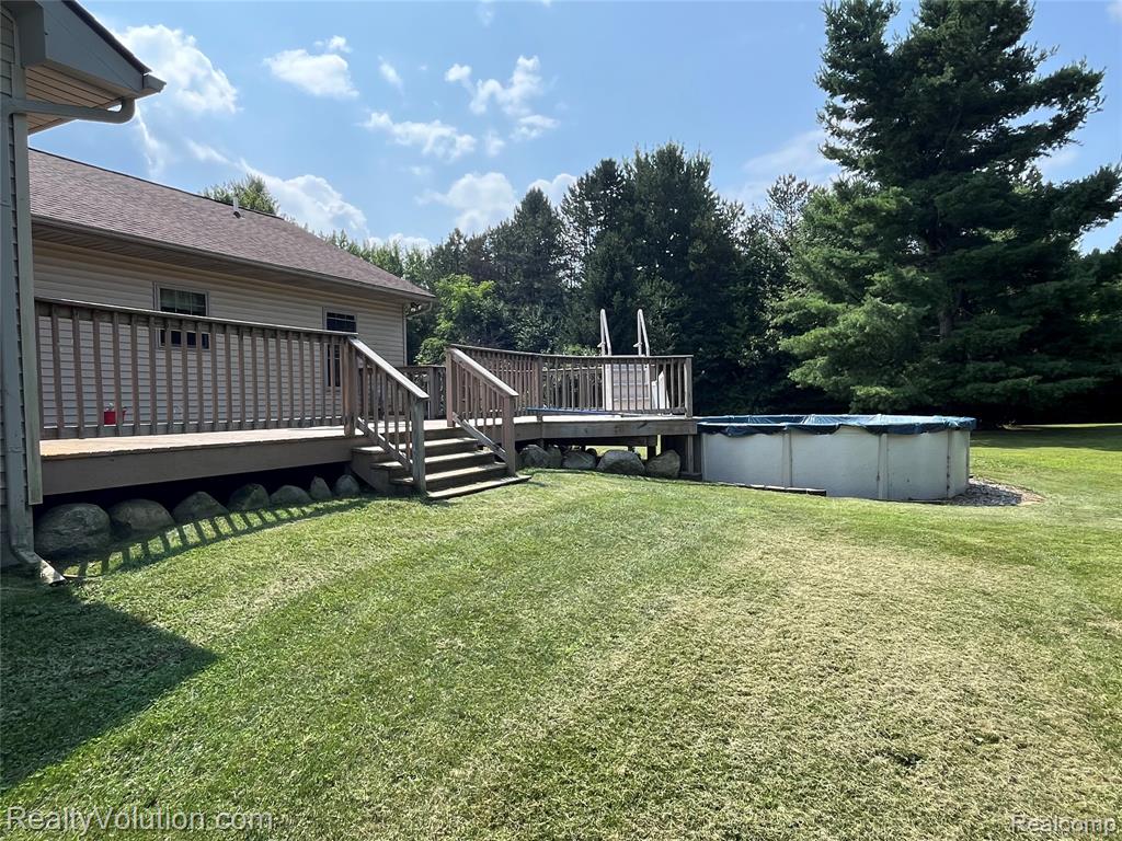 5885 Skyview Drive, Imlay City, MI 48444 — Photo 47