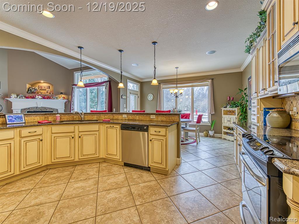 7087 Sierra Lane, Temperance, MI 48182 — Photo 15