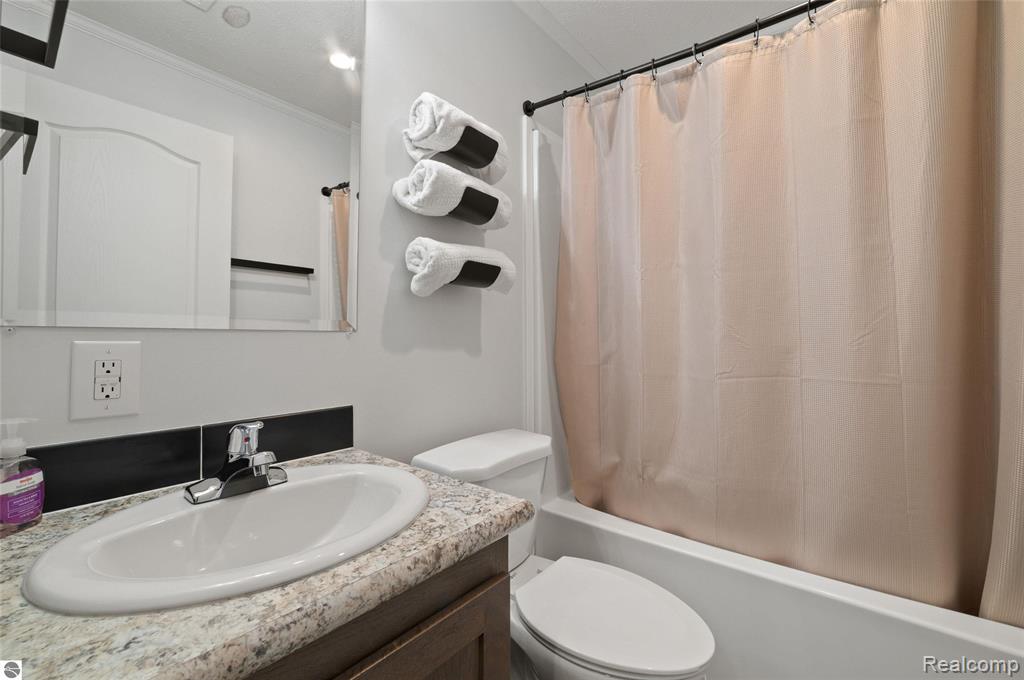 9710 S Fawn Lane NE, Mancelona, MI 49659 — Photo 22