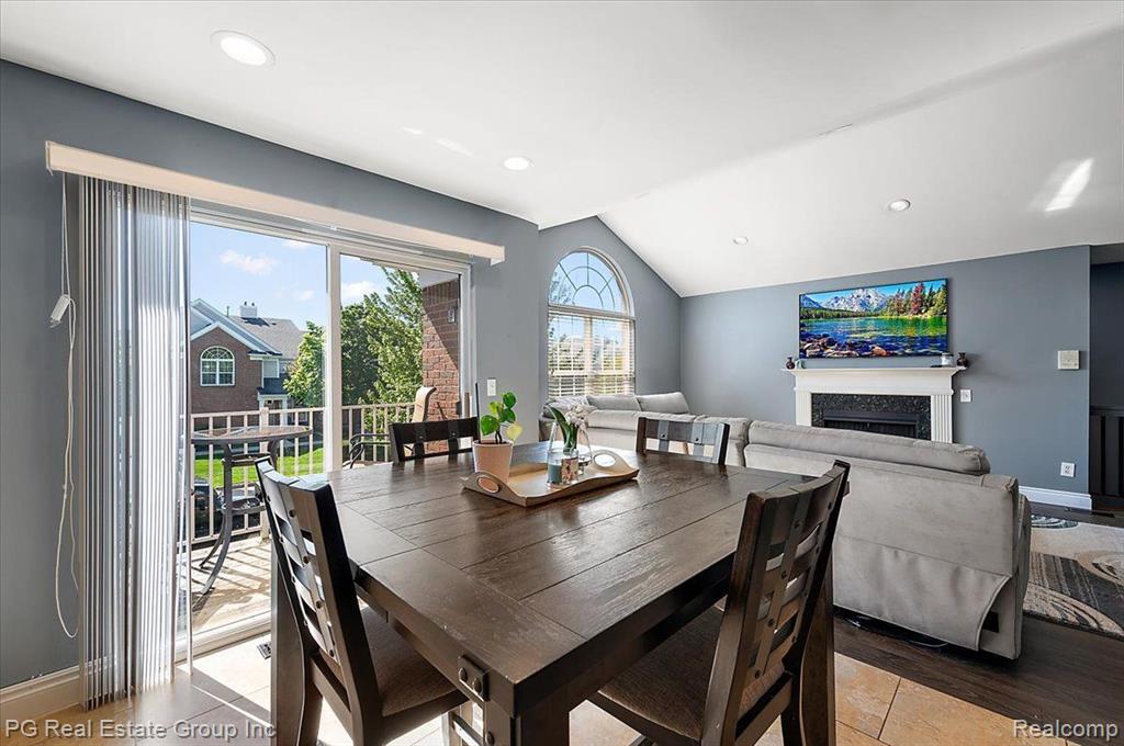 46104 BALDWIN Drive, Macomb, MI 48044 — Photo 14