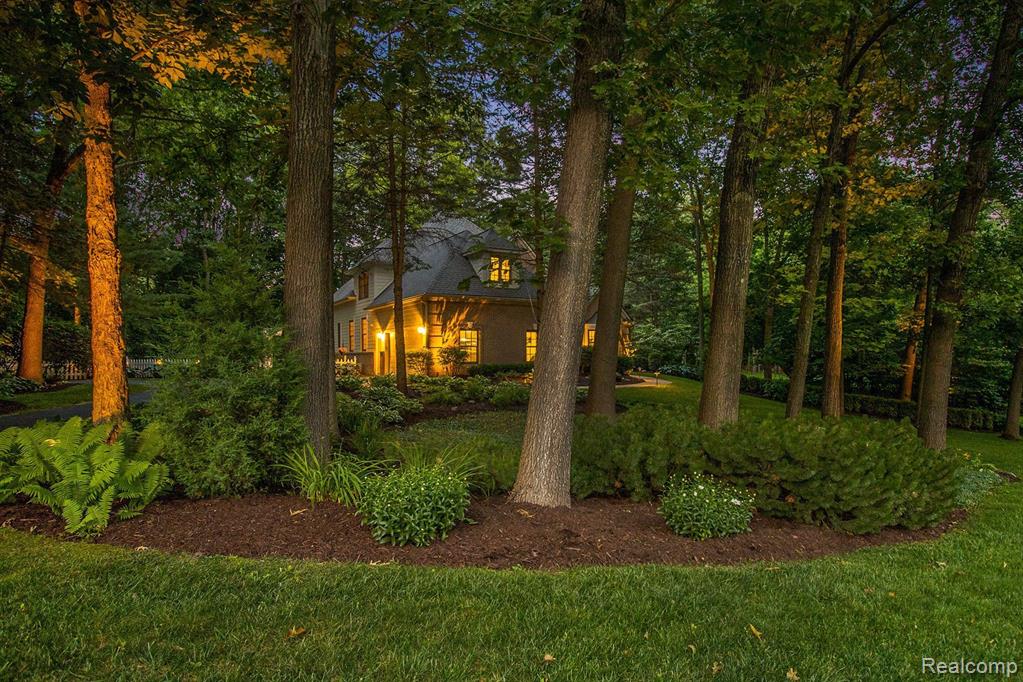 5259 PINEWOOD Drive, Brighton, MI 48116 — Photo 73