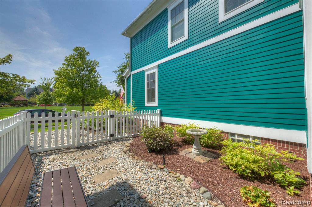 455 Constitution Street, Canton, MI 48188 — Photo 48