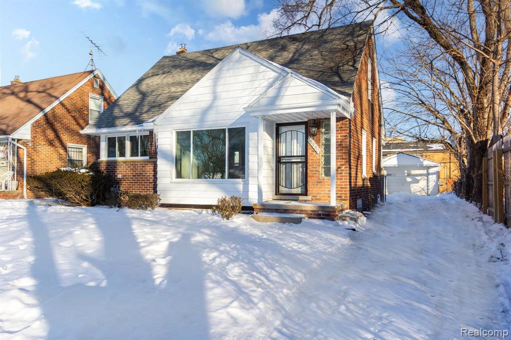 18890 Grayfield Street, Detroit, MI 48219 — Photo 2