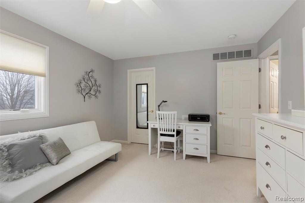 4618 Waterbury Drive, Clarkston, MI 48348 — Photo 32
