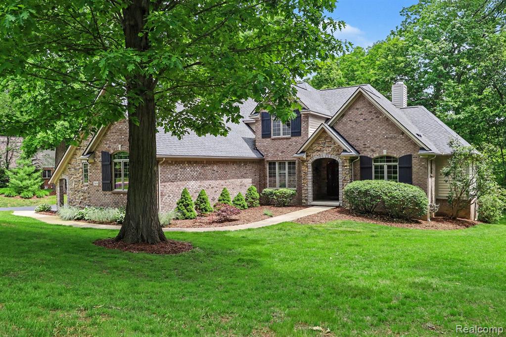 10490 Deer Ridge Trail, Holly, MI 48442