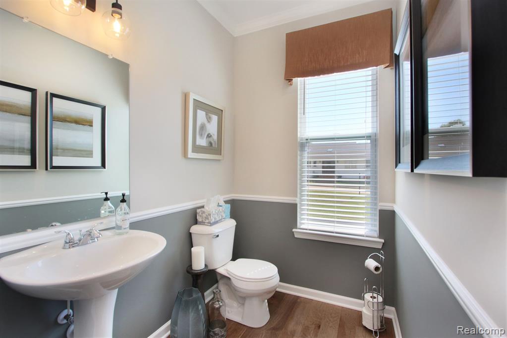 4840 Stamford Drive, West Bloomfield, MI 48323 — Photo 8