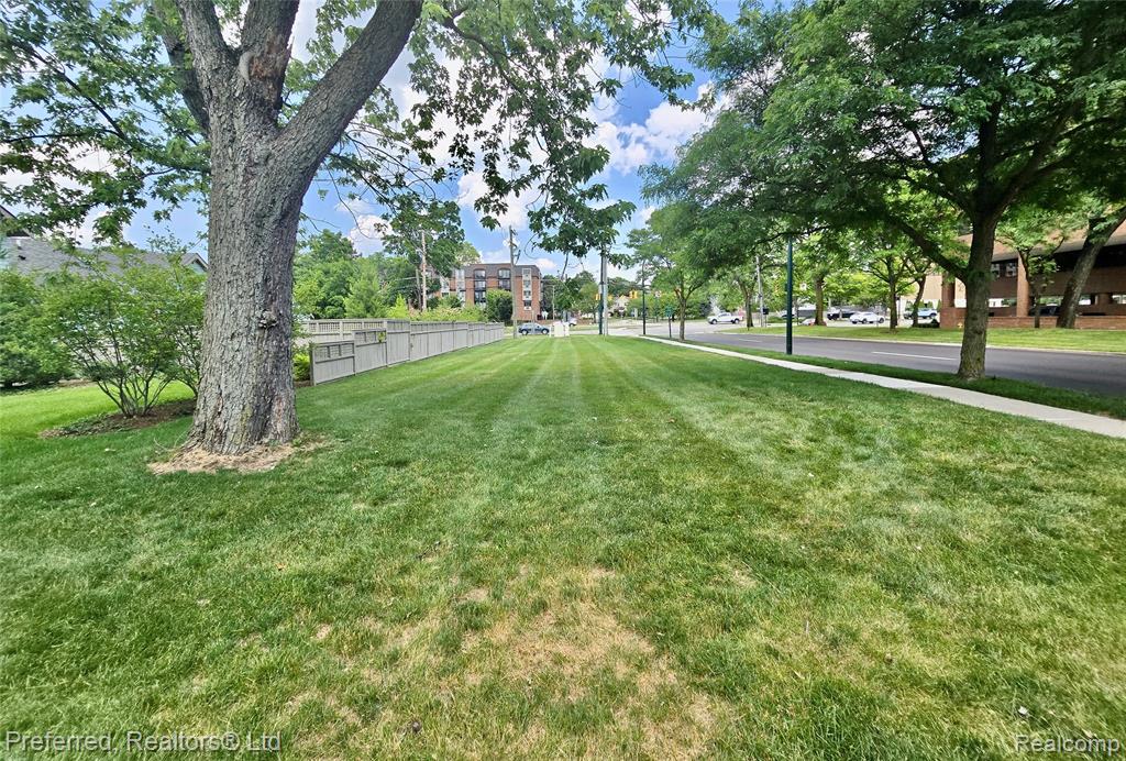 400 Park Street, Birmingham, MI 48009 — Photo 5