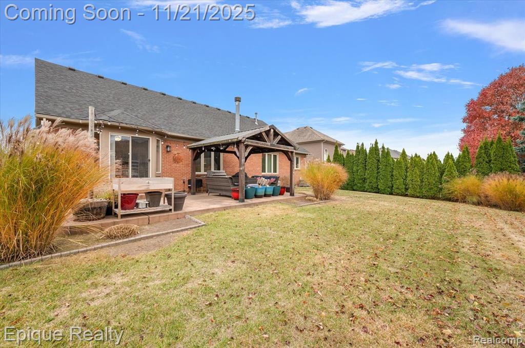 48309 Tecumseh Drive, Macomb, MI 48044 — Photo 10