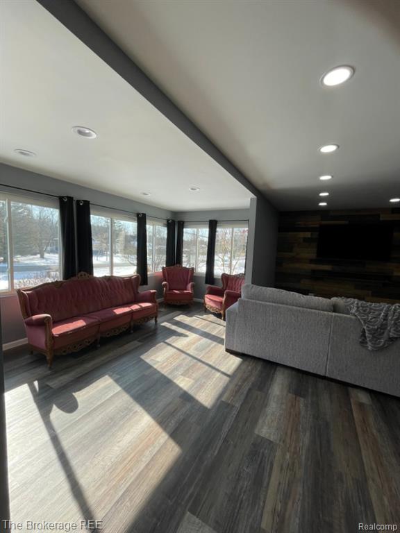 6367 E Pierson Road, Flint, MI 48506 — Photo 4