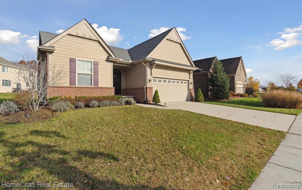 8155 STAMFORD Drive, Ypsilanti, MI 48198 — Photo 2
