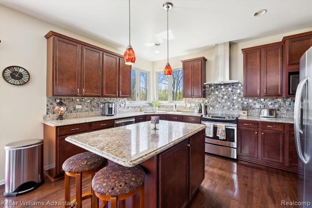 51146 UPLAND VIEW Street, Canton, MI 48188 — Photo 10