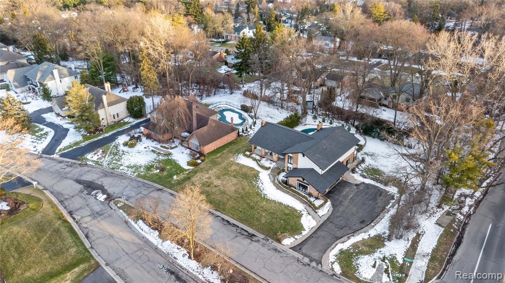 3681 Maxwell Court, Bloomfield Hills, MI 48301 — Photo 42