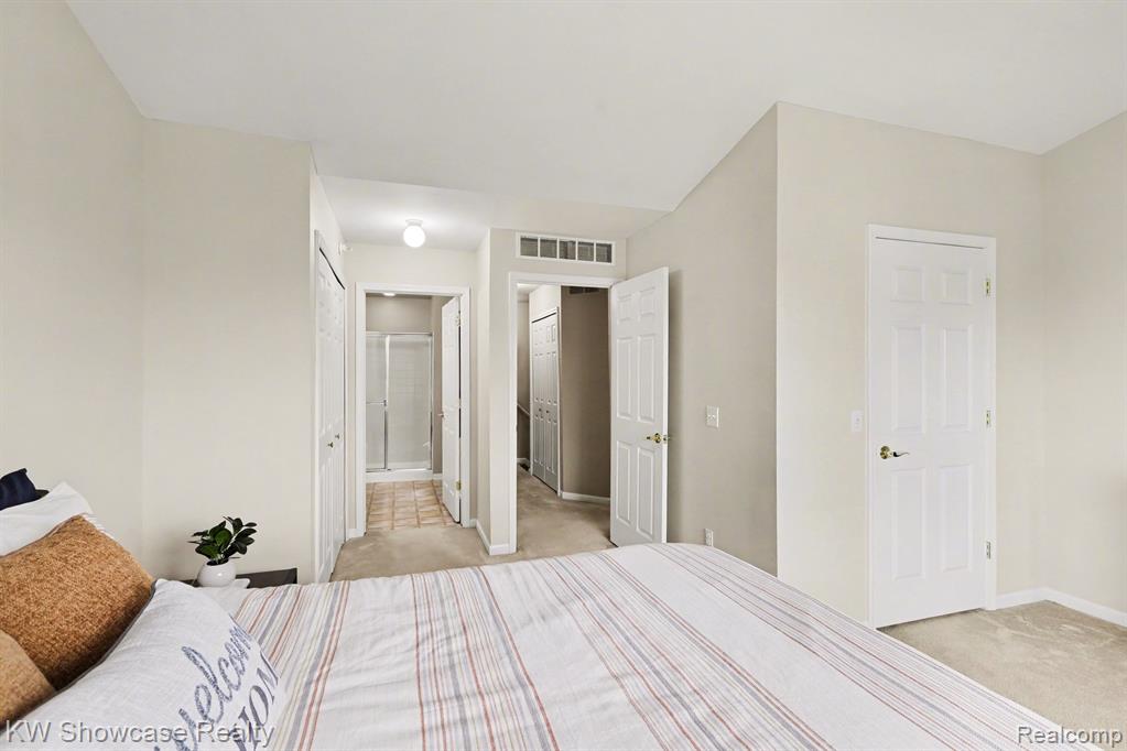 9519 Lakeside Drive, 91, Ypsilanti, MI 48197 — Photo 10