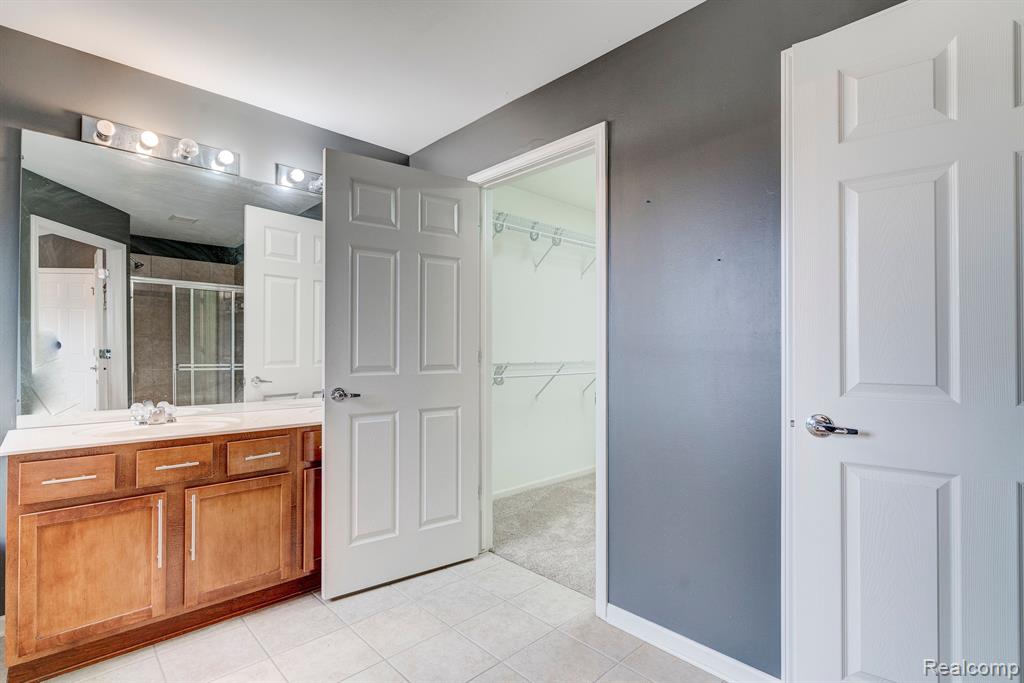 49677 COURTYARD Lane, Canton, MI 48188 — Photo 34